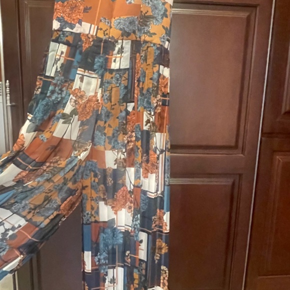 Flor et.al jumpsuit - Picture 2 of 5